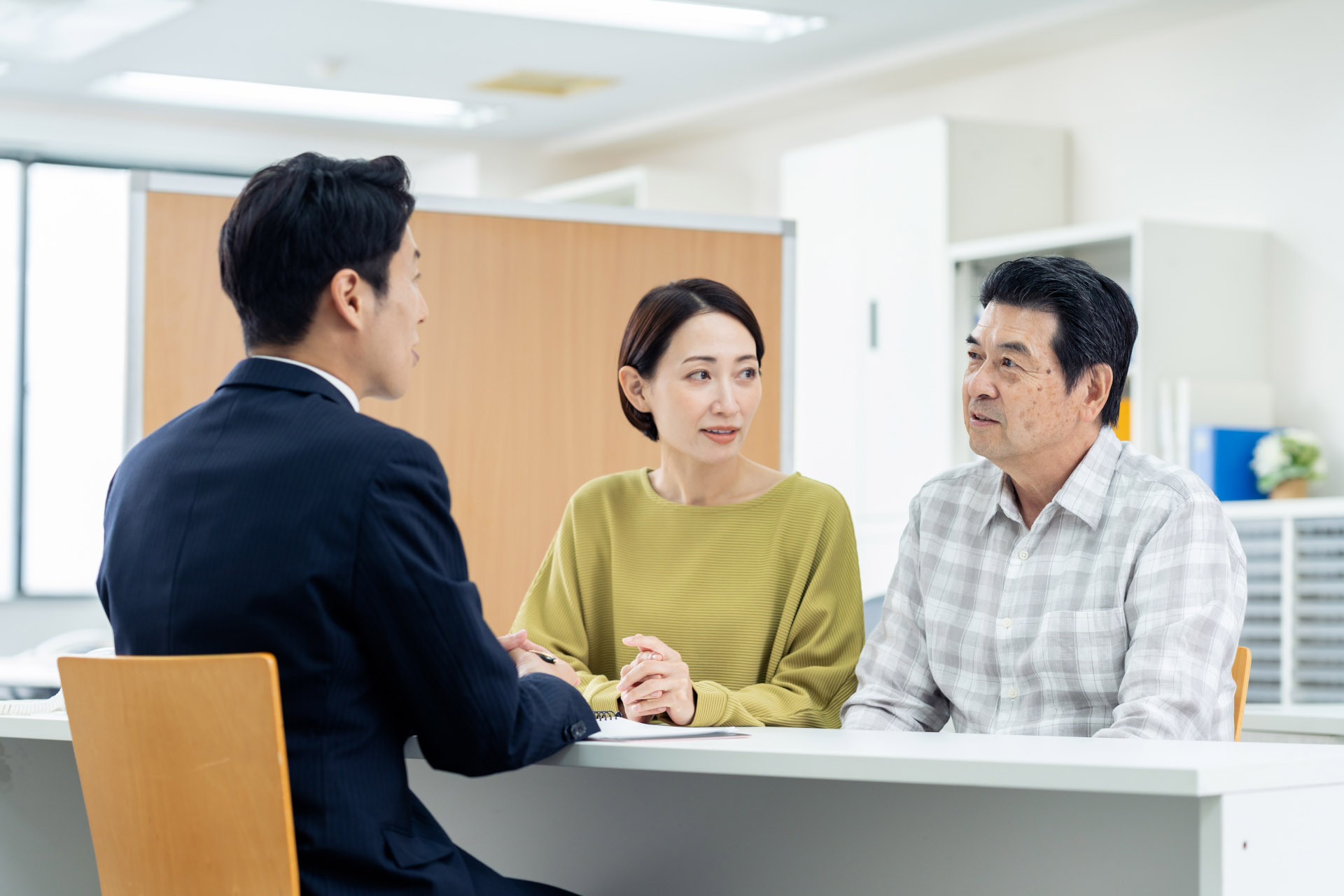 夫50代、妻40代、子ども独立済み